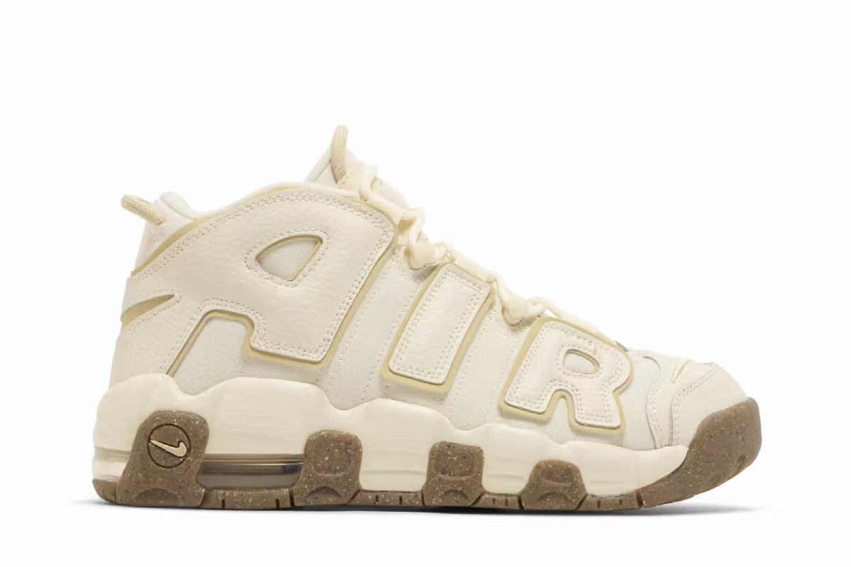 Nike Air More Uptempo GS Coconut Milk Team Gold, view 2
