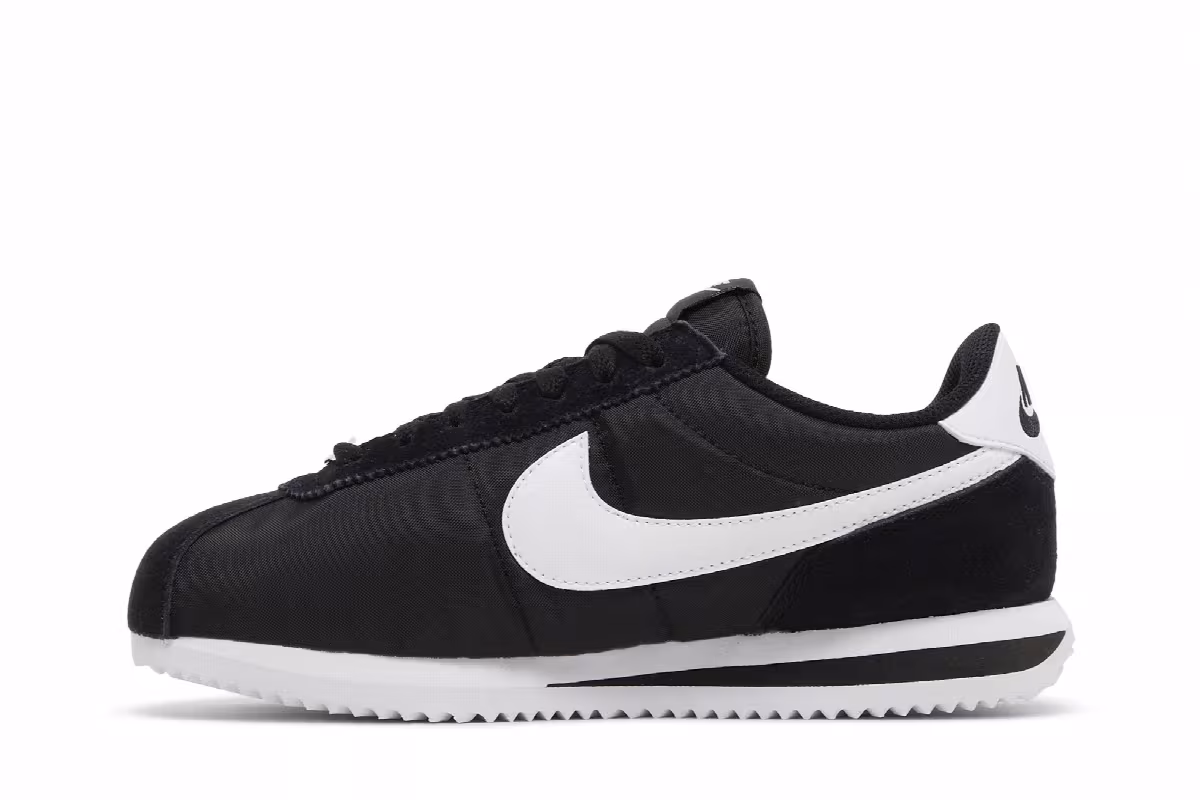 Nike Women's Cortez Black White, view 4