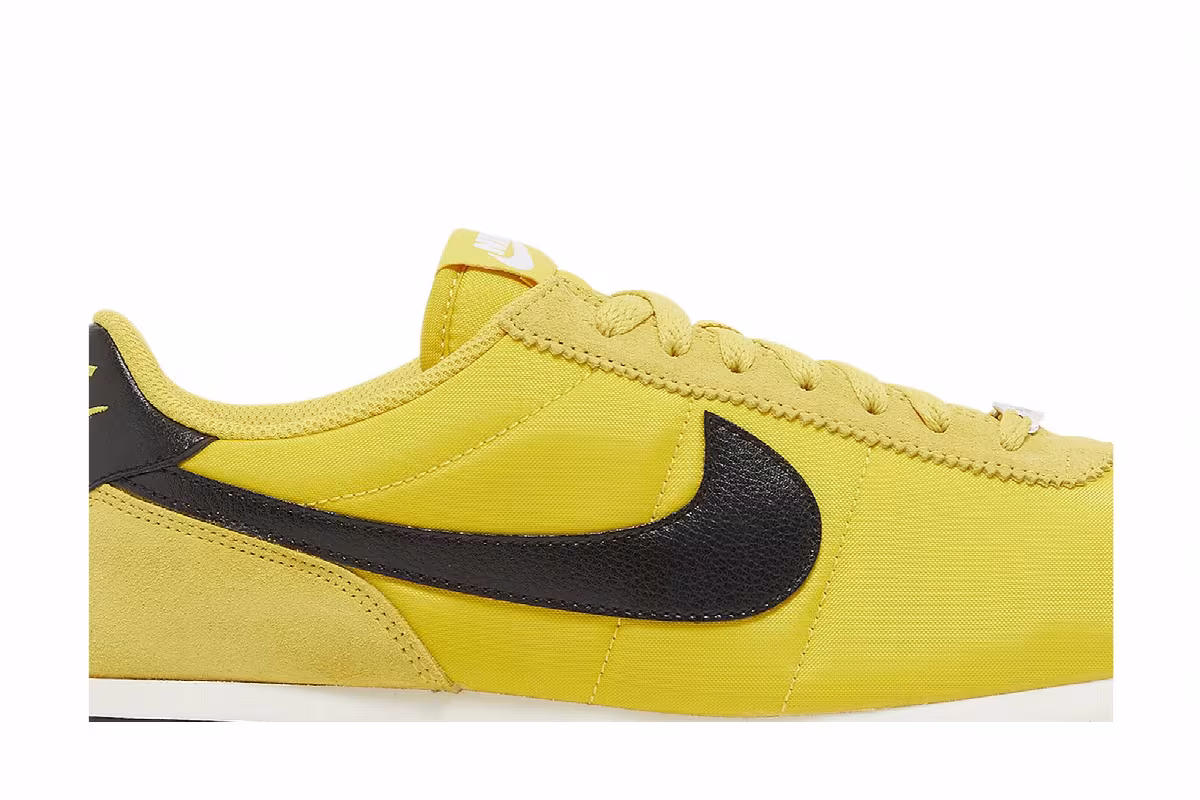 Nike Women's Cortez Vivid Sulfur, view 3