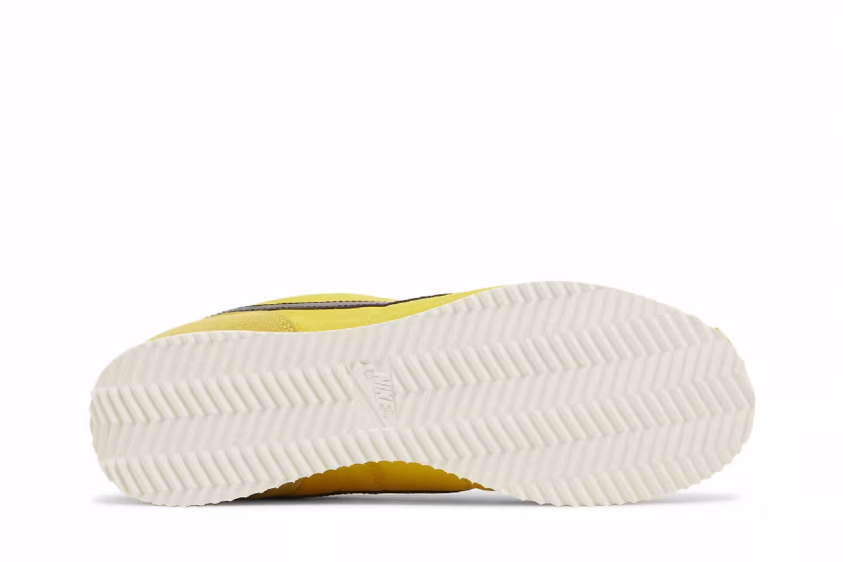 Nike Women's Cortez Vivid Sulfur, view 5