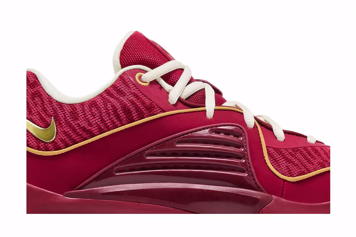 Nike KD 16 NRG EP NY vs. NY, view 3