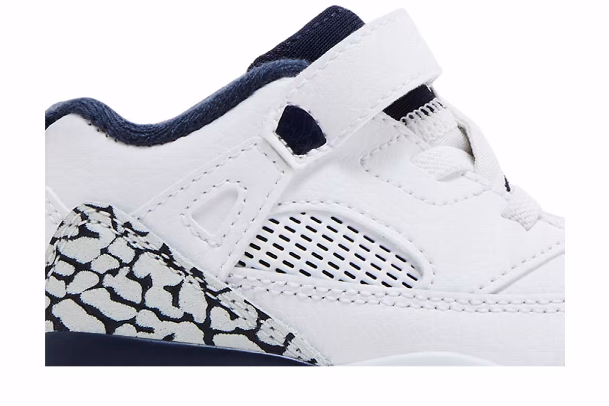Air Jordan Spizike Low TD Obsidian, view 3