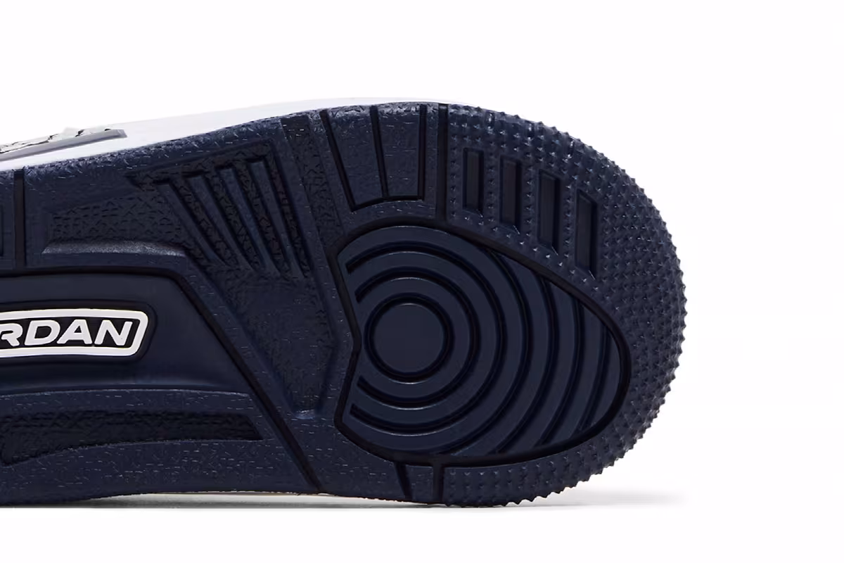 Air Jordan Spizike Low TD Obsidian, view 6