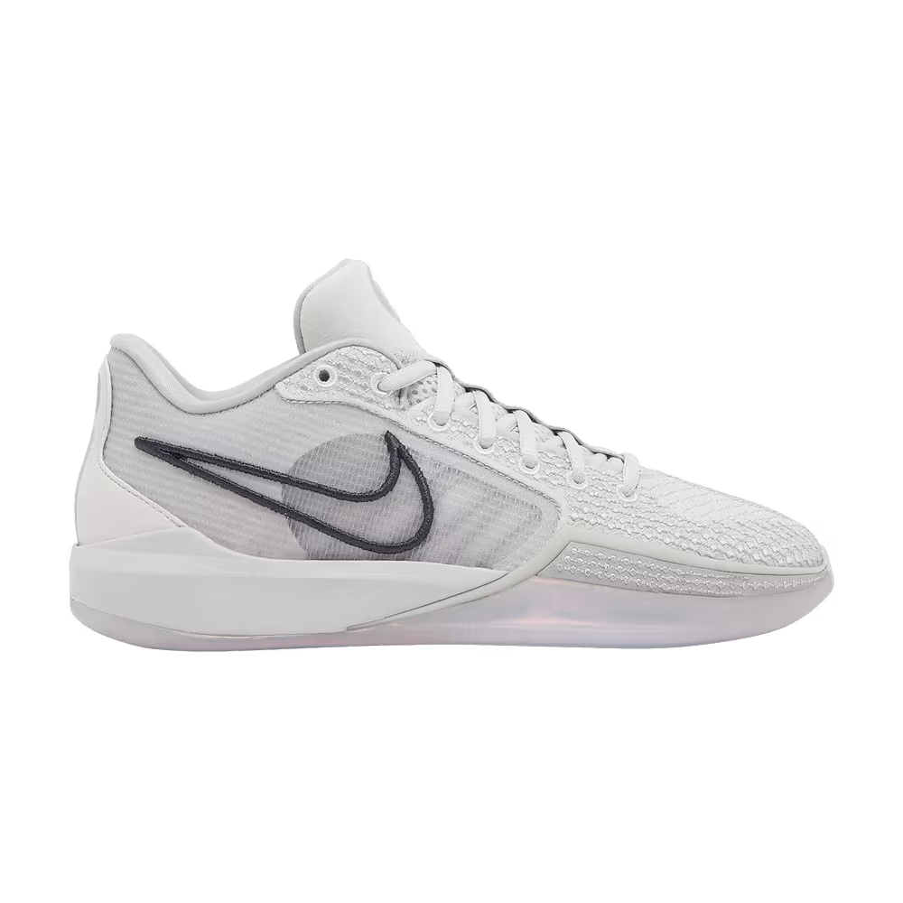 Nike Women's Sabrina 1 Ionic