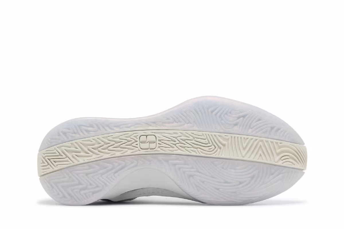 Nike Women's Sabrina 1 Ionic, view 5