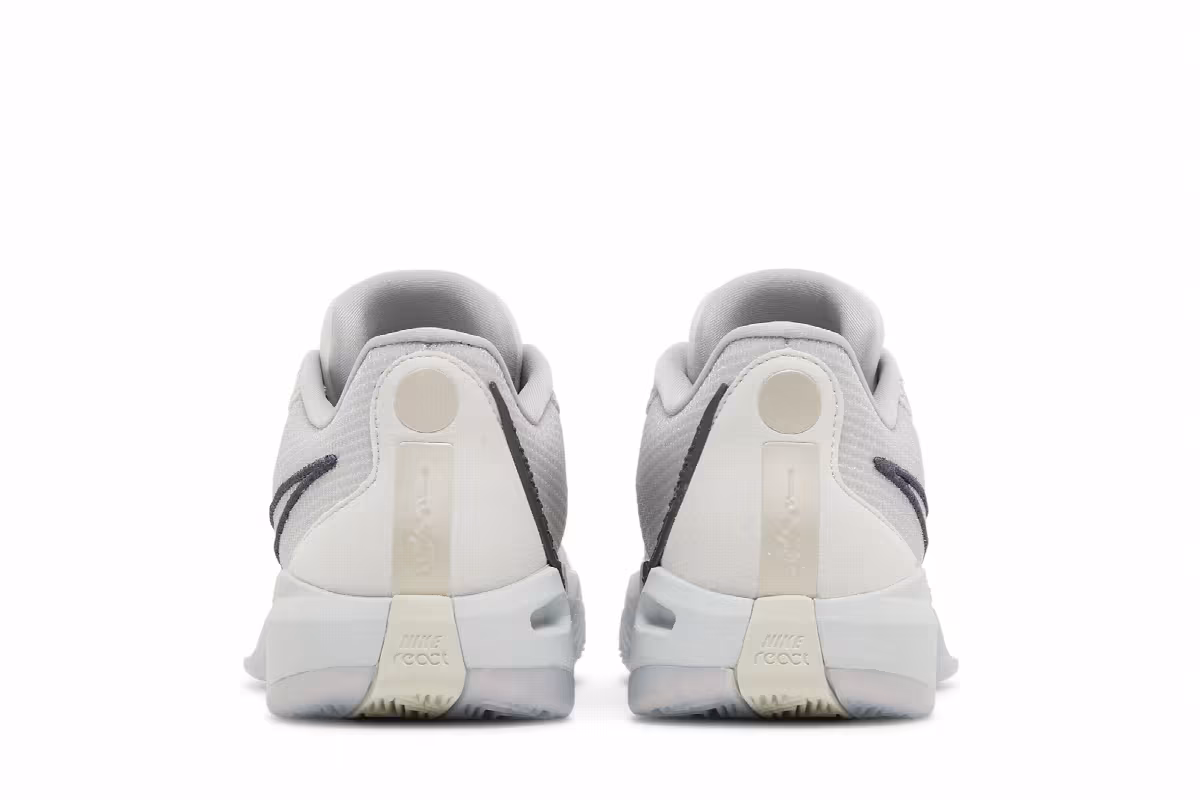 Nike Women's Sabrina 1 Ionic, view 7