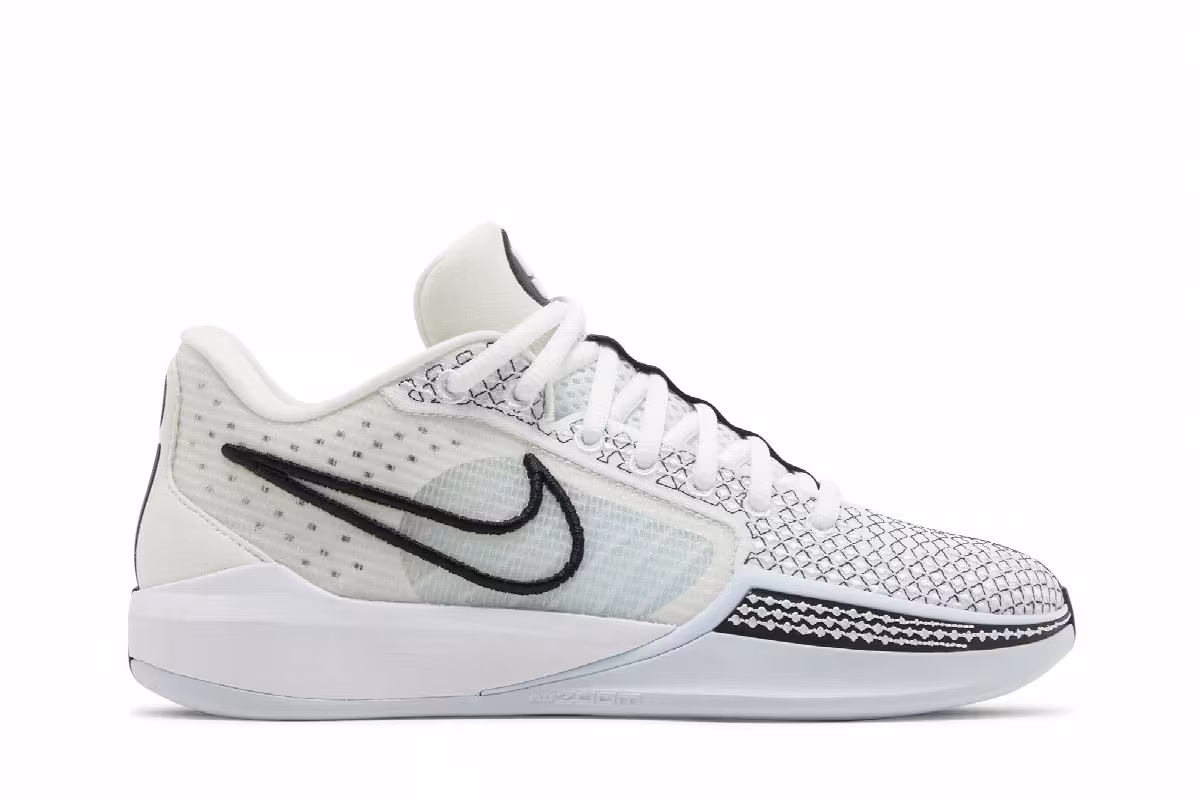 Nike Women's Sabrina 1 EP Magnetic, view 2