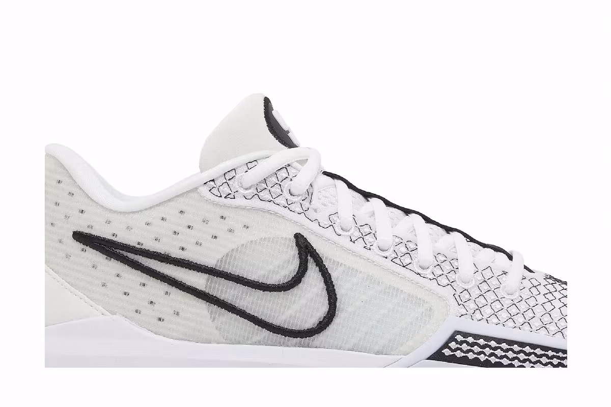 Nike Women's Sabrina 1 Magnetic, view 3