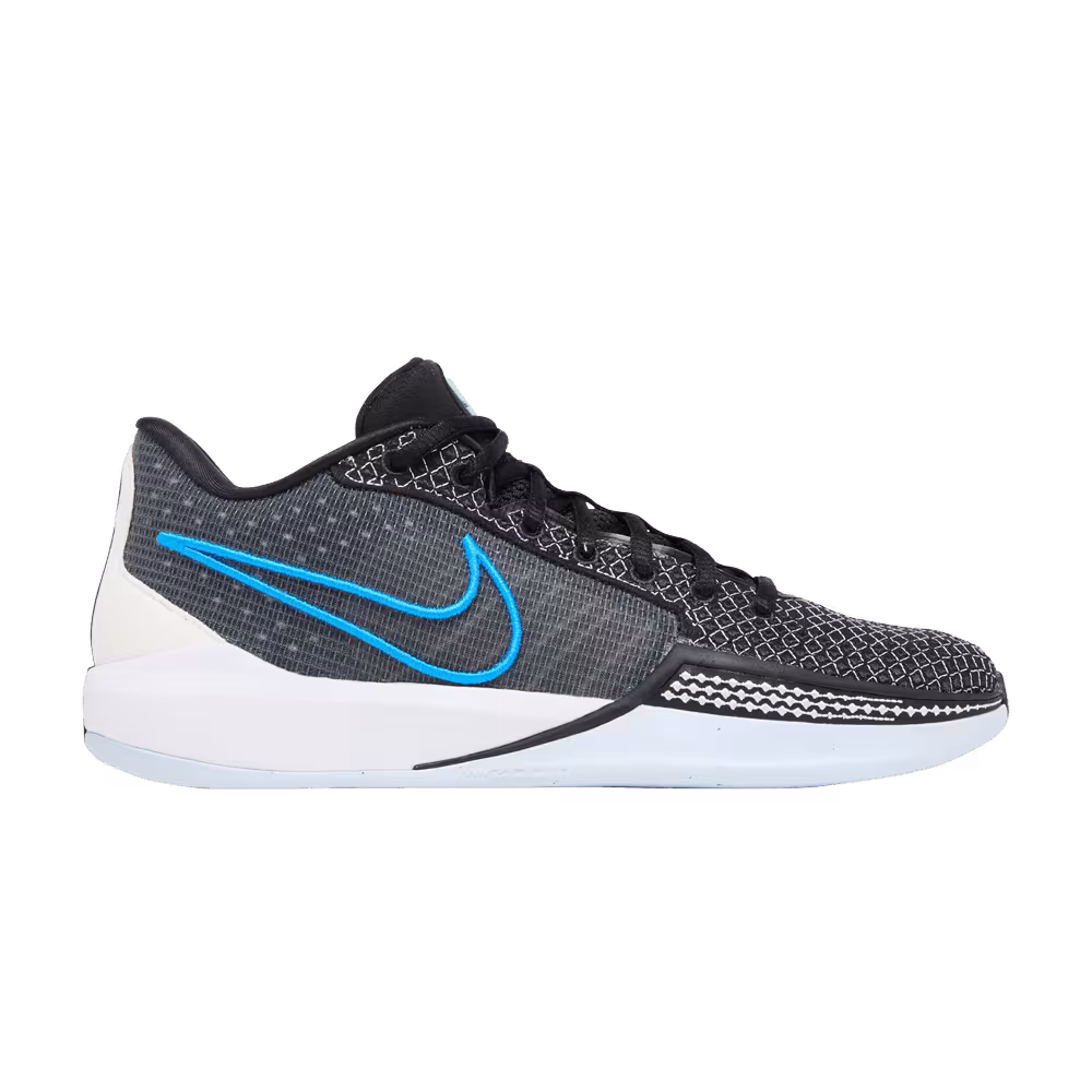 Nike Women's Sabrina 1 Family Bonds