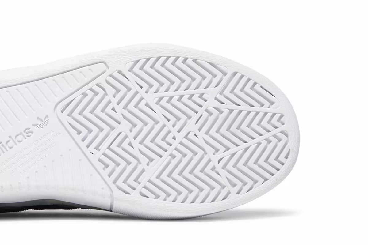 Adidas Tyshawn Carbon, view 6