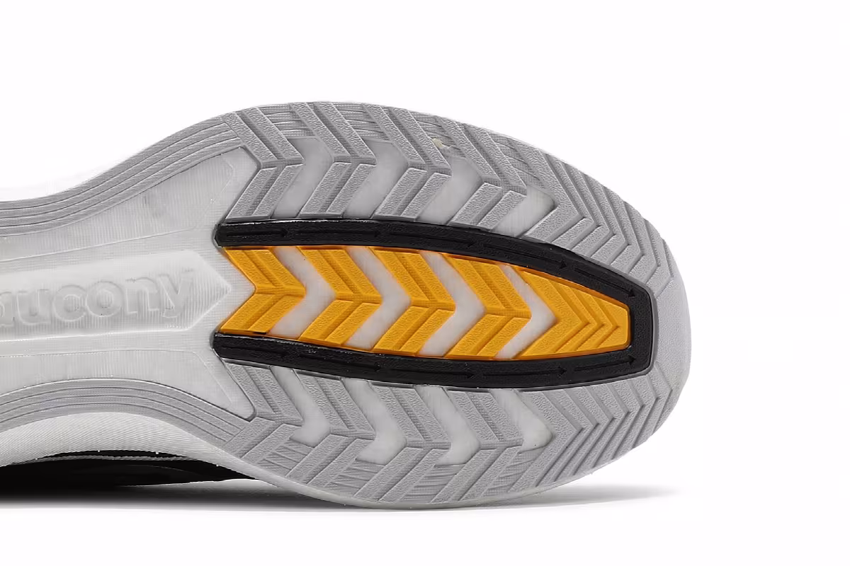 Saucony Endorphin Pro Black Silver, view 6