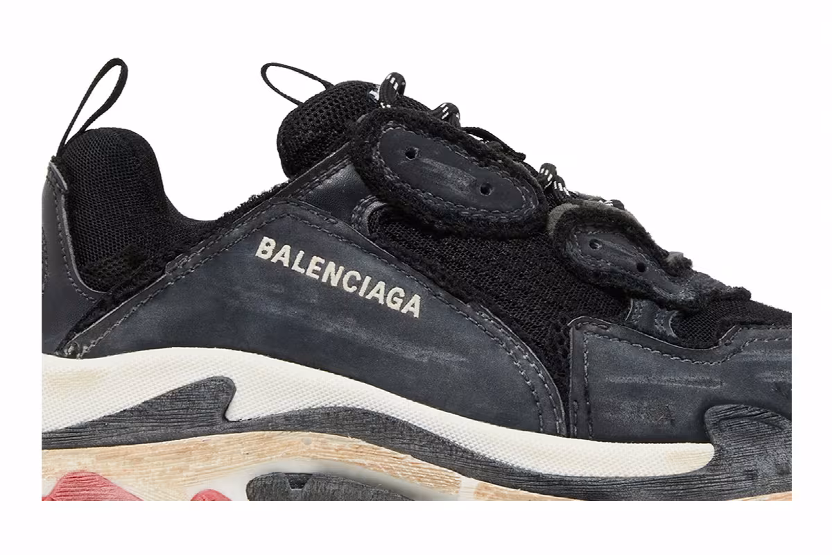 Balenciaga Triple S Sneaker DIY - Black Red, view 3