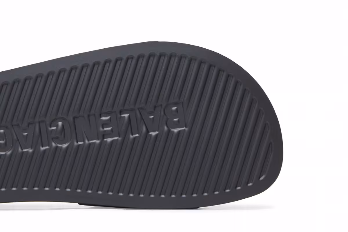 Balenciaga Women's Pool Slides Cities New York - Black, view 6