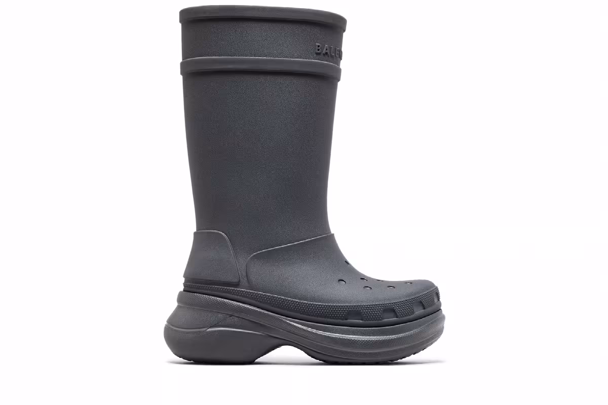 Crocs x Balenciaga Women's Boot Graphite, view 2