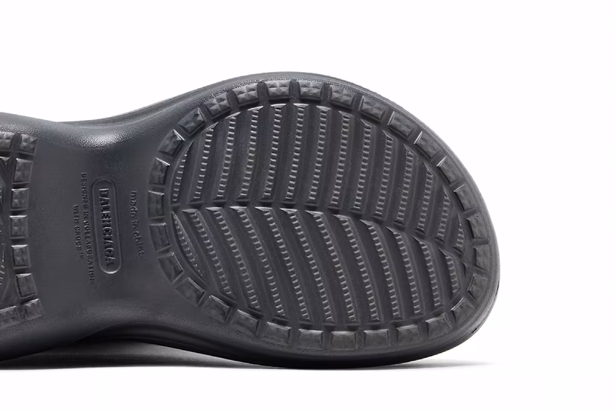 Crocs x Balenciaga Women's Boot Graphite, view 6