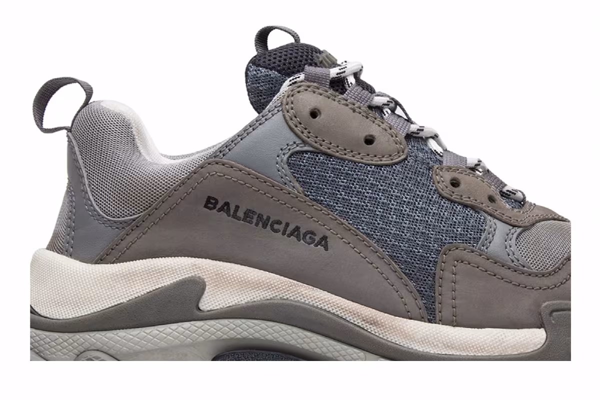 Balenciaga Triple S Sneaker Grey, view 3