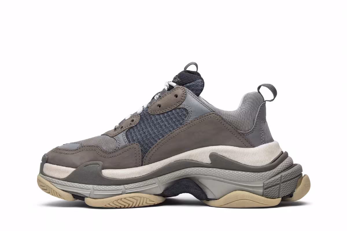 Balenciaga Triple S Sneaker Grey, view 4