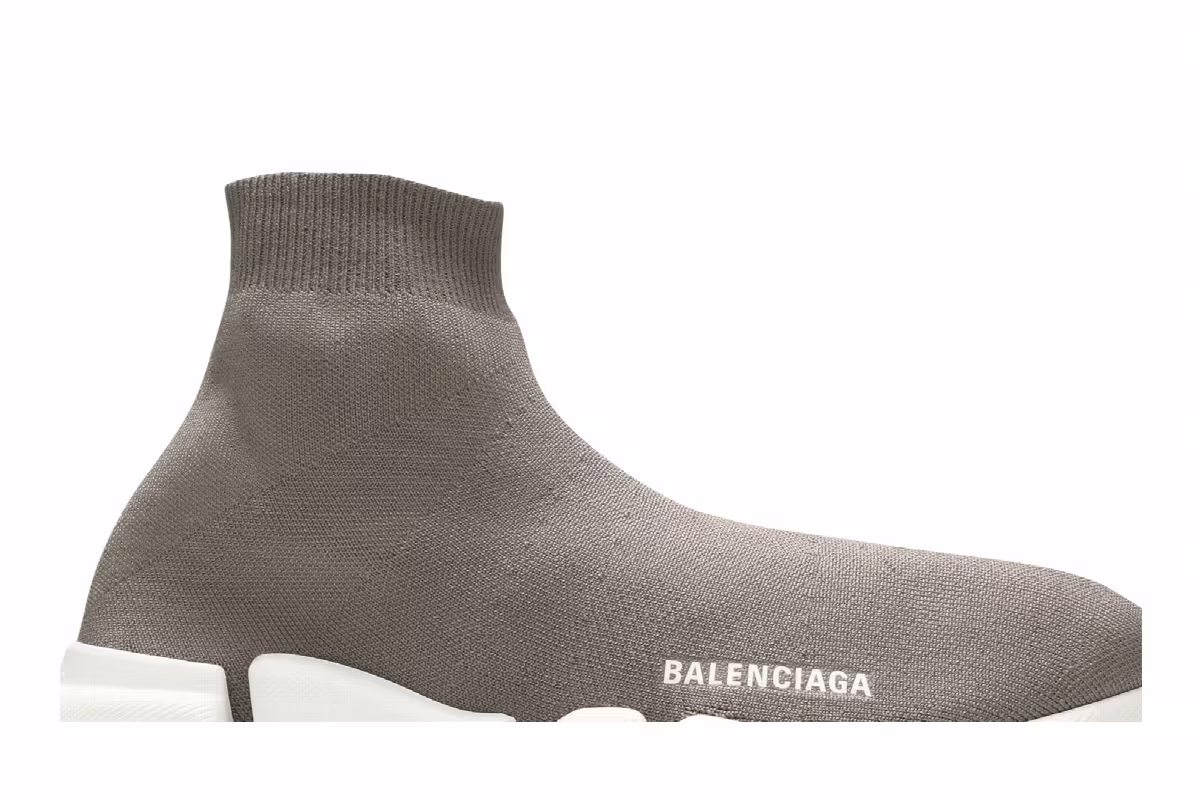 Balenciaga Speed 2.0 Sneaker Dark Beige, view 3