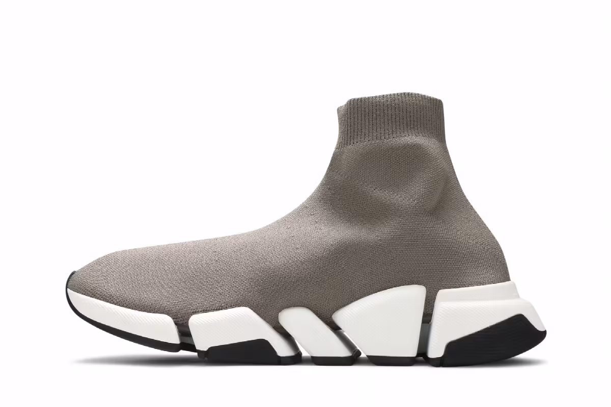 Balenciaga Speed 2.0 Sneaker Dark Beige, view 4