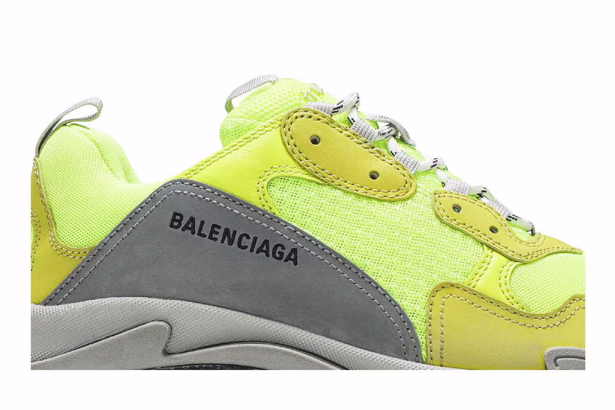 Balenciaga Triple S Sneaker Yellow 2019 2019, view 3