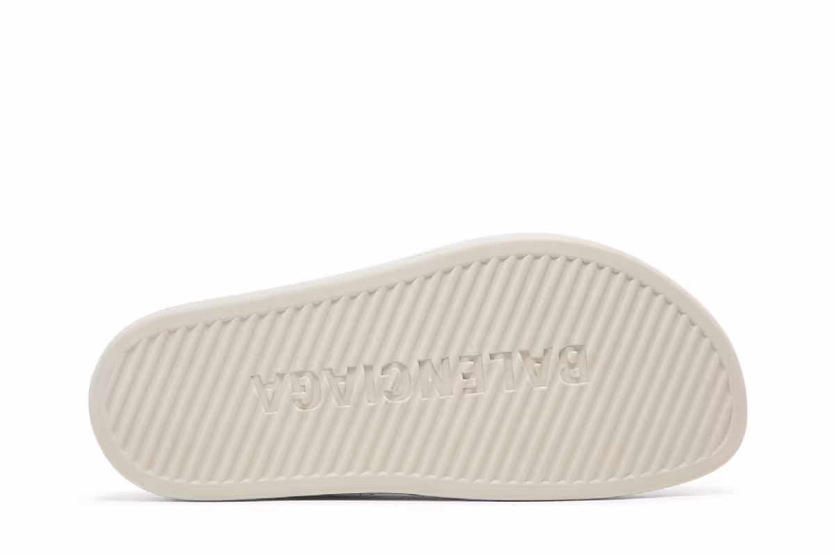 Balenciaga Pool Closed Slide Beige, view 5