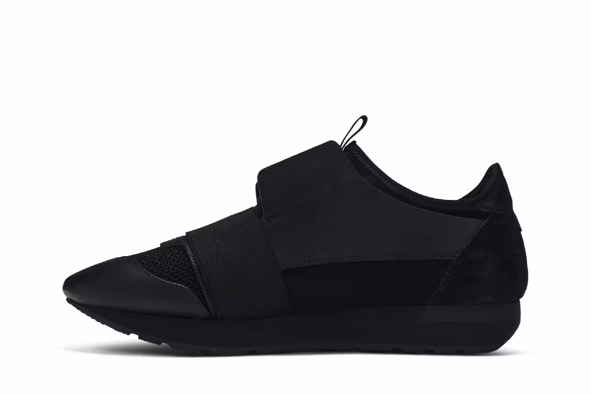 Balenciaga Race Runner Triple Black, view 4