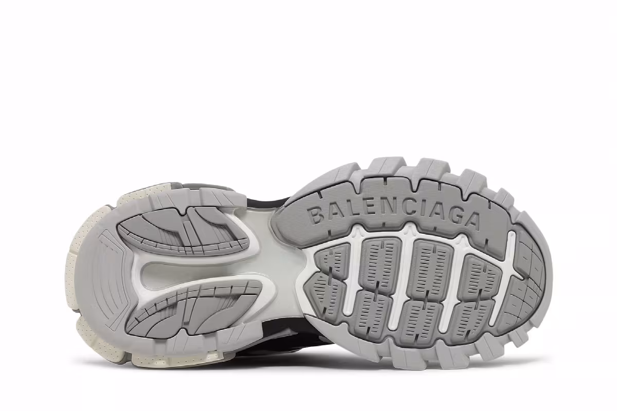 Balenciaga Track.2 Trainer White Black, view 5