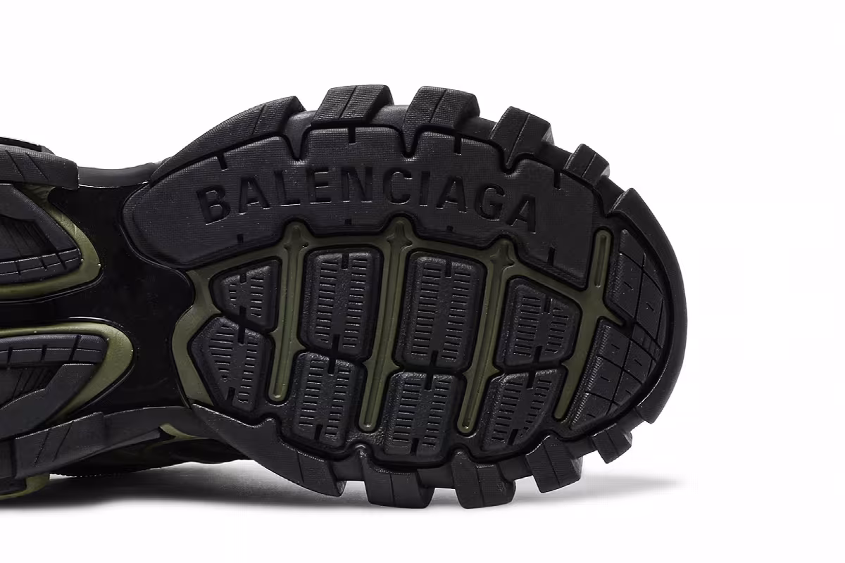 Balenciaga Track.2 Sneaker Khaki Black, view 6