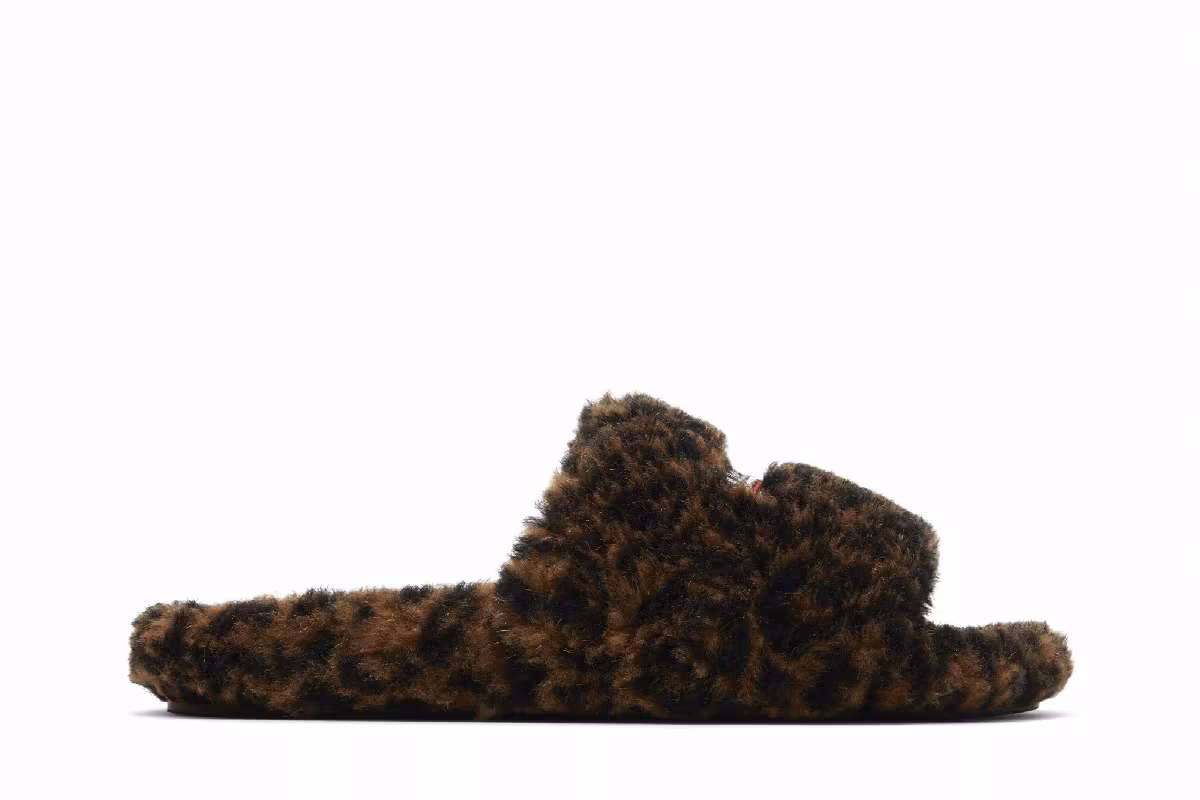 Balenciaga Furry Slides Leopard, view 2