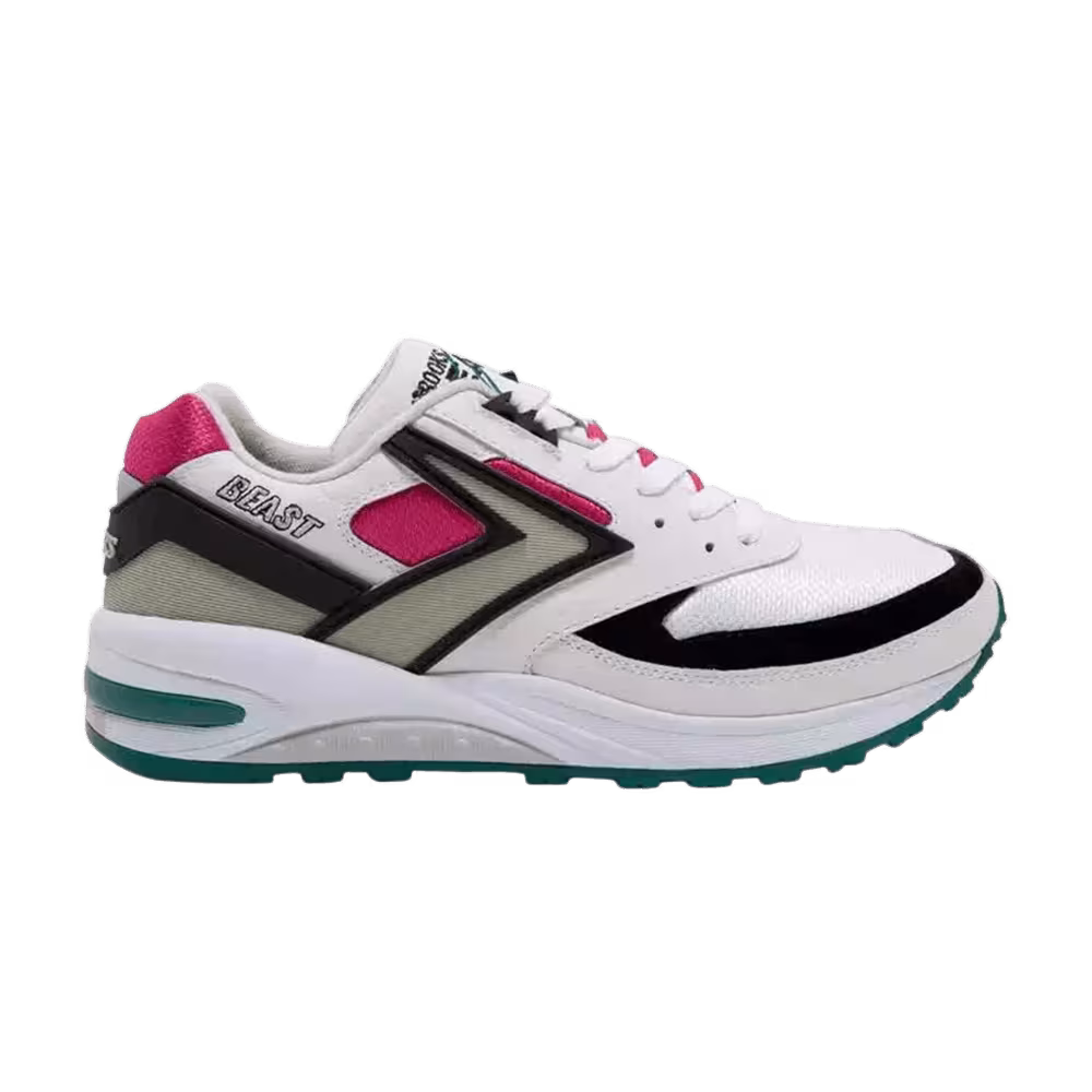 Brooks Beast 1