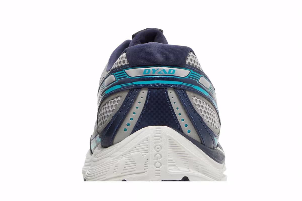 Brooks Women's Dyad 8 2E Wide River Rock Blue Bird, view 8