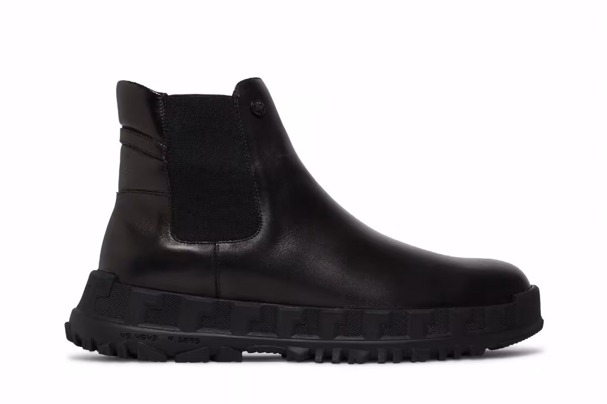 Versace Medusa Chelsea Boots Black, view 2