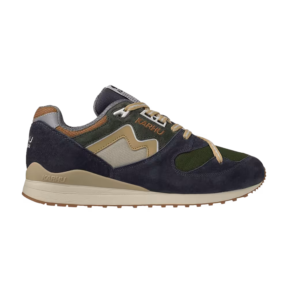 Karhu Synchron Classic India Ink Kombu Green