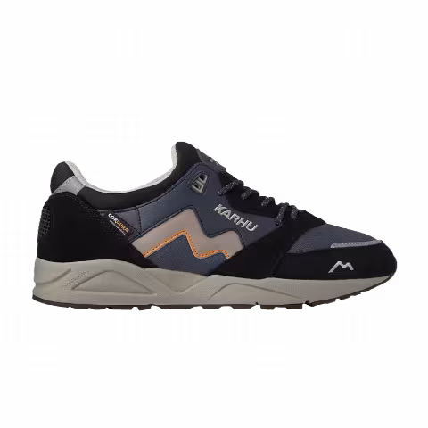 Karhu Aria 95 'Cordura - Caviar Vintage Khaki'