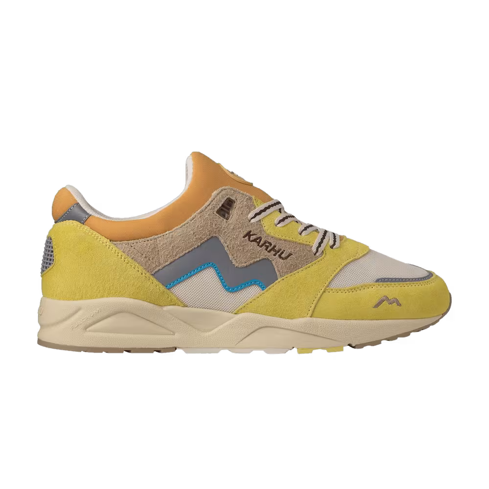 Karhu Aria 95 Cream Gold Warm Taupe