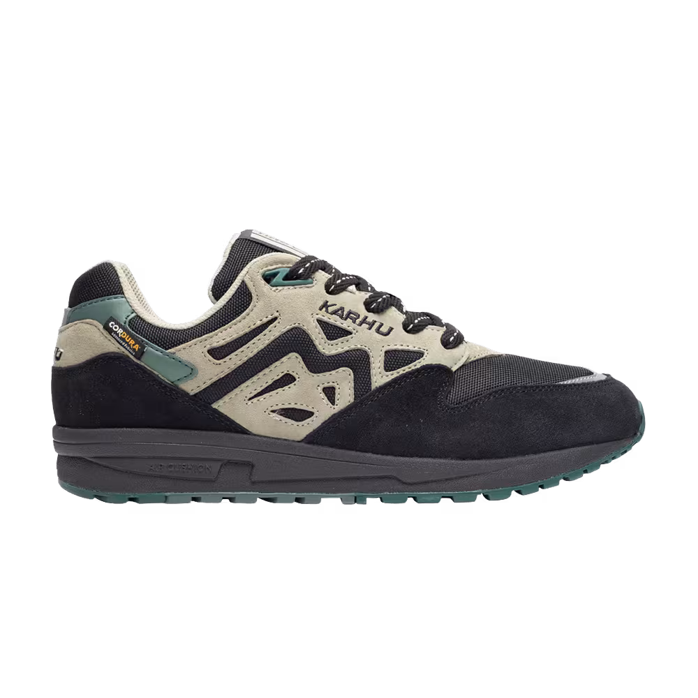 Karhu Legacy 96 Cordura - Caviar Abbey Stone