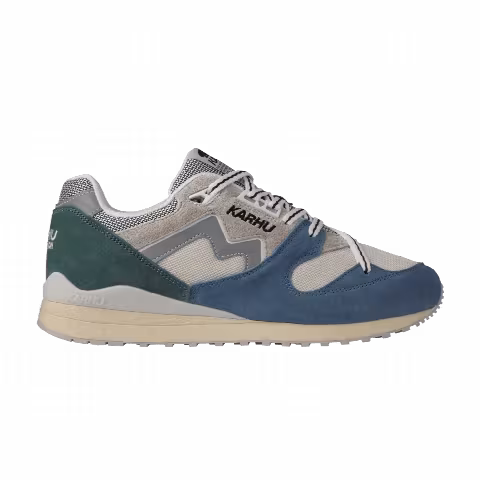 Karhu Synchron Classic 'Coronet Blue Silver Lining'