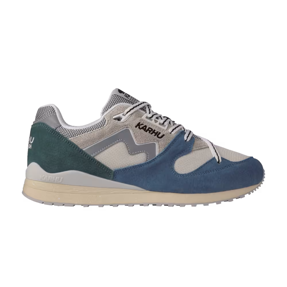 Karhu Synchron Classic Coronet Blue Silver Lining