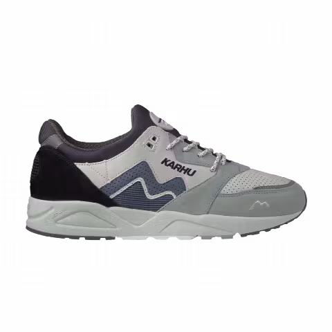 Karhu Aria 95 'Pigeon China Blue'