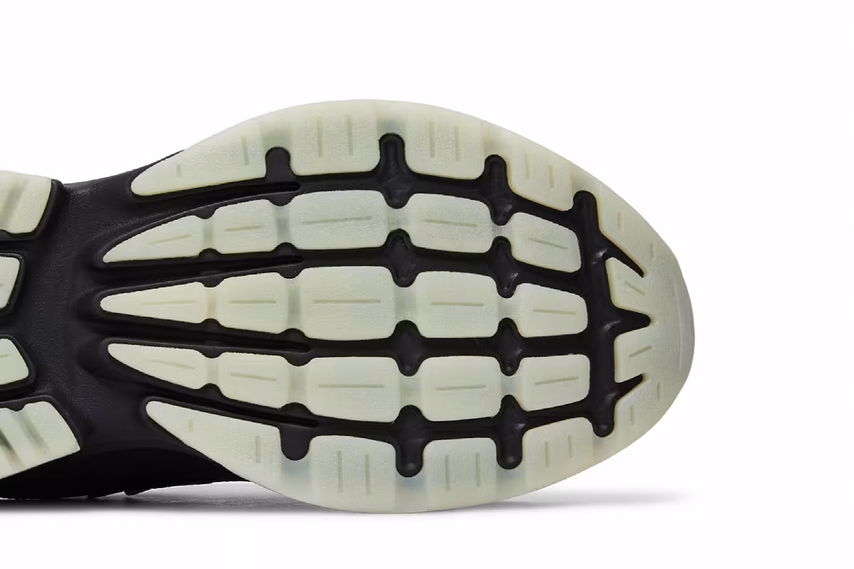 Amiri Bone Runner Black, view 6