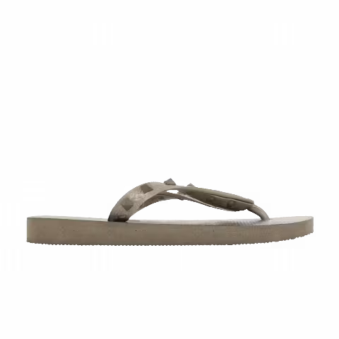 Valentino Wmns Camouflage Rockstud Flip Flops 'Green'