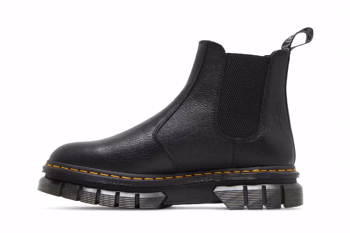 Dr. Martens Rikard Lunar Leather Chelsea Boot Black, view 4