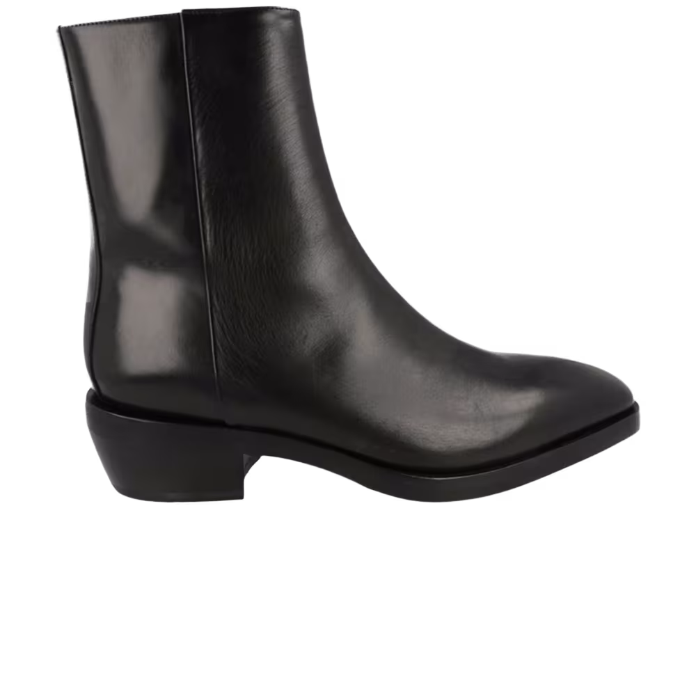 Ferragamo Fuerte Leather Ankle Boot Black