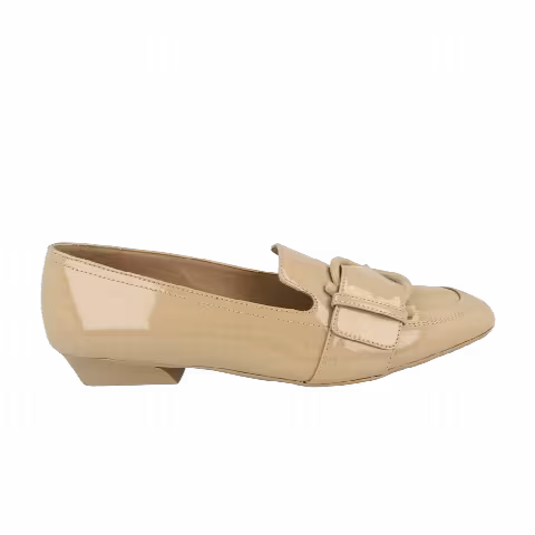 Ferragamo Wmns Bonnie Patent Leather Loafer 'Bone'