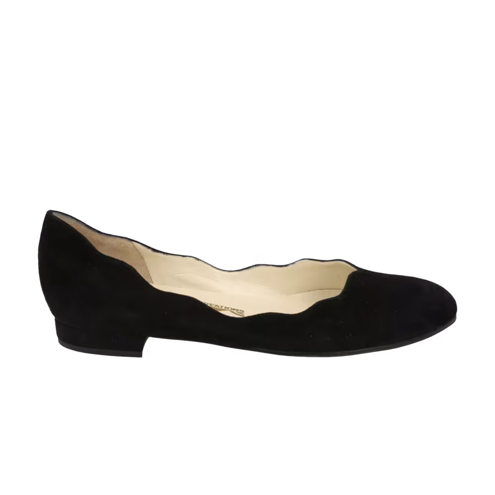 Ferragamo Women's Turchina Ballet Flat Black