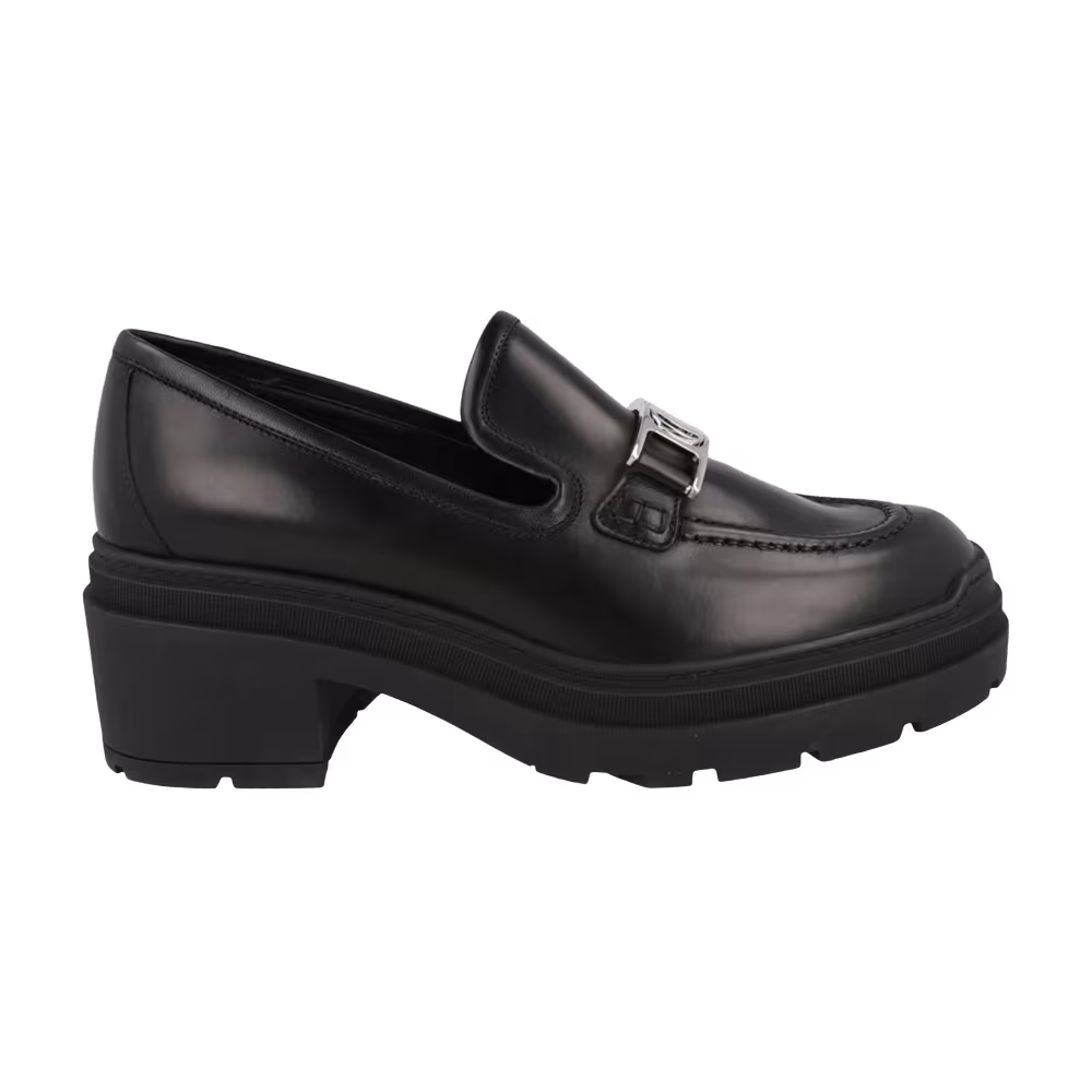 Women's Ferragamo Ridley 40 Leather Loafer Black