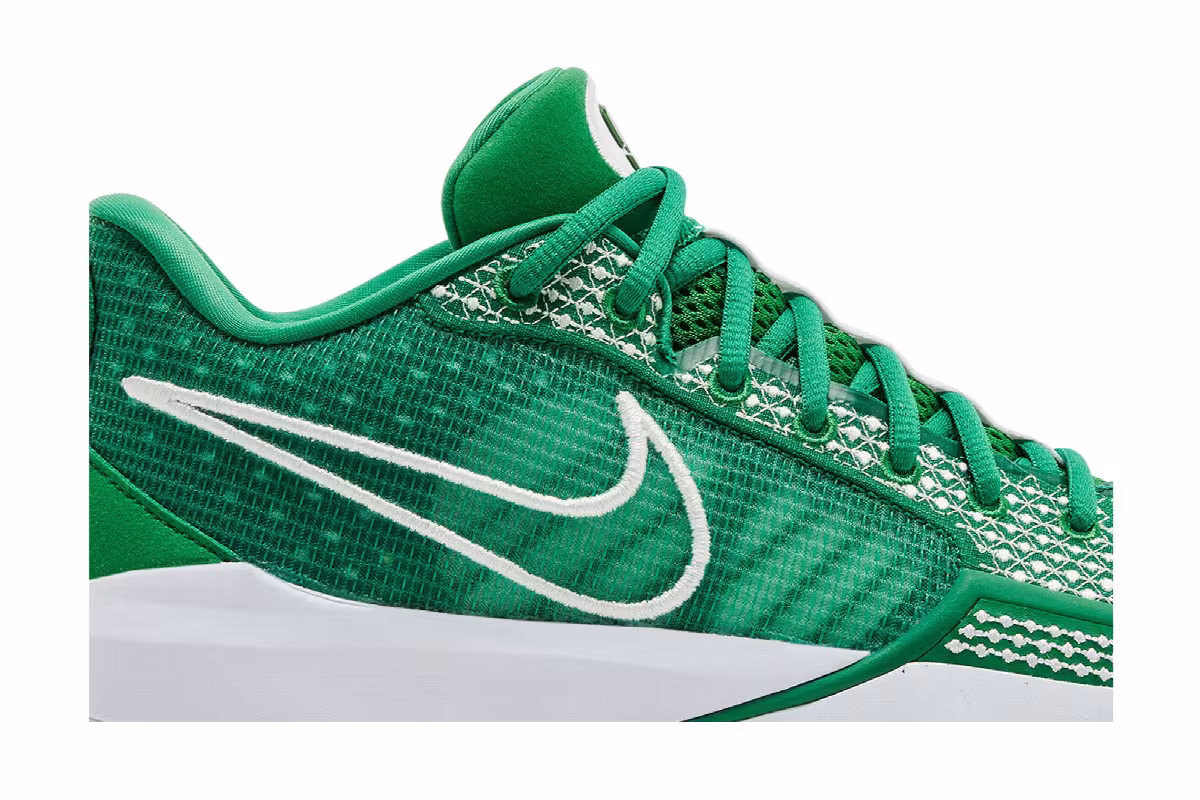 Nike Women's Sabrina 1 TB Apple Green, view 3