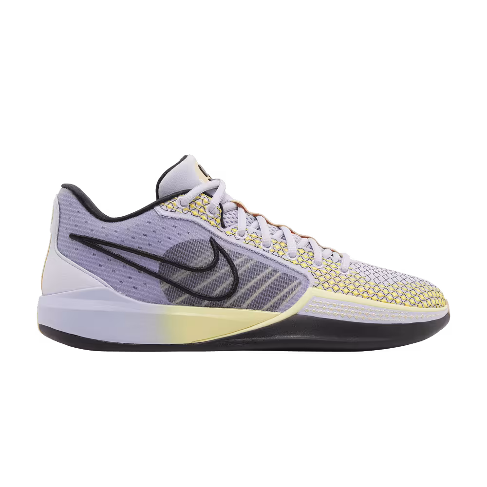 Nike Women's Sabrina 1 Spark