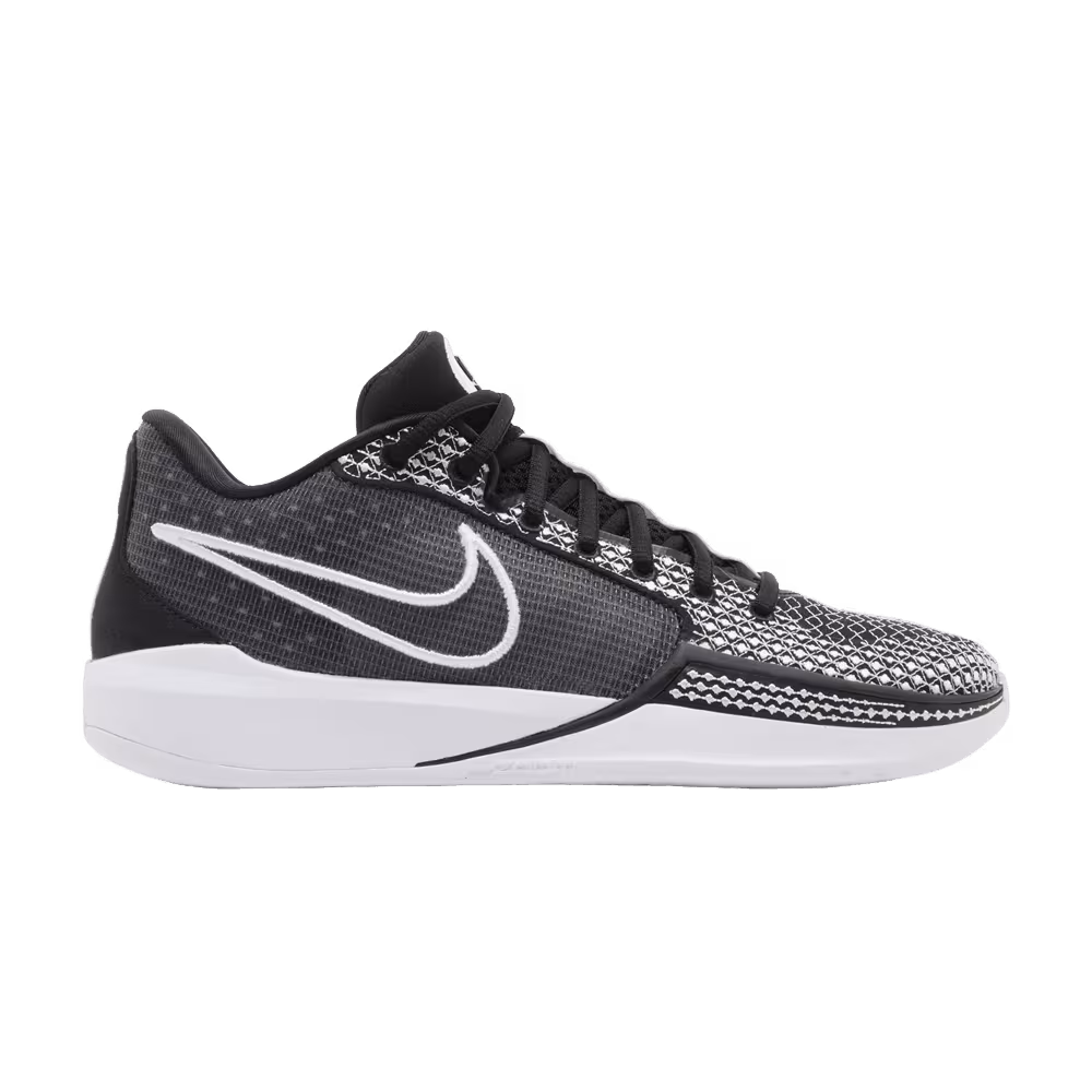 Nike Women's Sabrina 1 TB Black