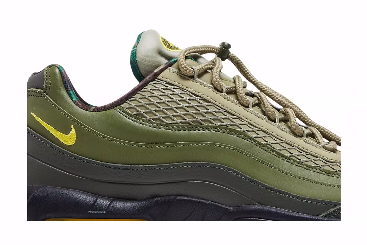 Corteiz x Nike Air Max 95 SP Rules the World - Sequoia, view 3